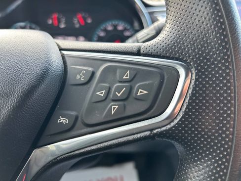 Used 2020 Chevrolet Malibu LT FWD image 23
