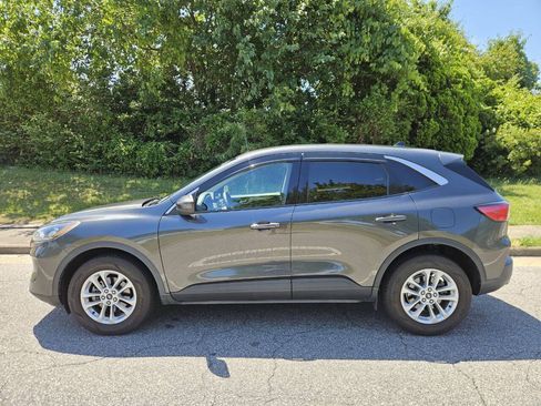 Used 2020 Ford Escape SE AWD/4WD image 2