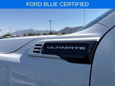 Used 2024 GMC Sierra 3500 Denali Ultimate AWD/4WD image 17