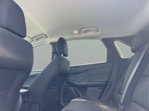 Used 2025 Ford Escape Active AWD/4WD image 23