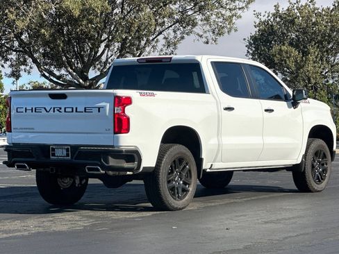 Used 2026 Chevrolet Silverado 1500 LT Trail Boss w/ Protection Package AWD/4WD image 4