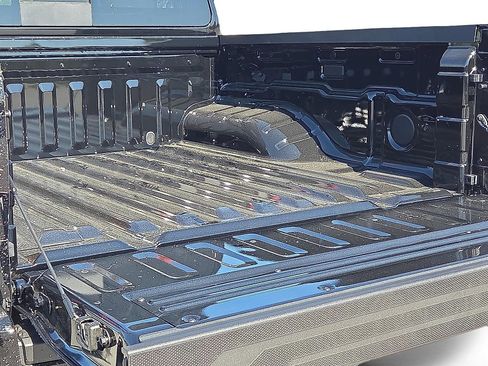 New 2026 Nissan Frontier SV w/ Tow Package image 8