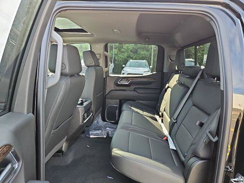 New 2026 GMC Sierra 1500 Elevation w/ Elevation Premium Package AWD/4WD image 8
