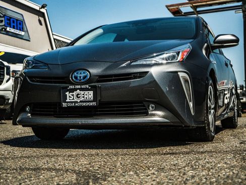 Used 2022 Toyota Prius XLE w/ Advanced Technology Package AWD/4WD image 5