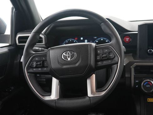 Used 2026 Toyota 4Runner TRD Sport AWD/4WD image 16