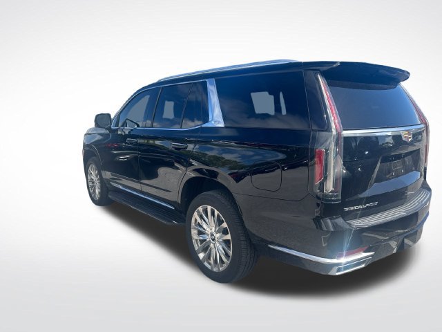 Used 2021 Cadillac Escalade Premium Luxury RWD image 3