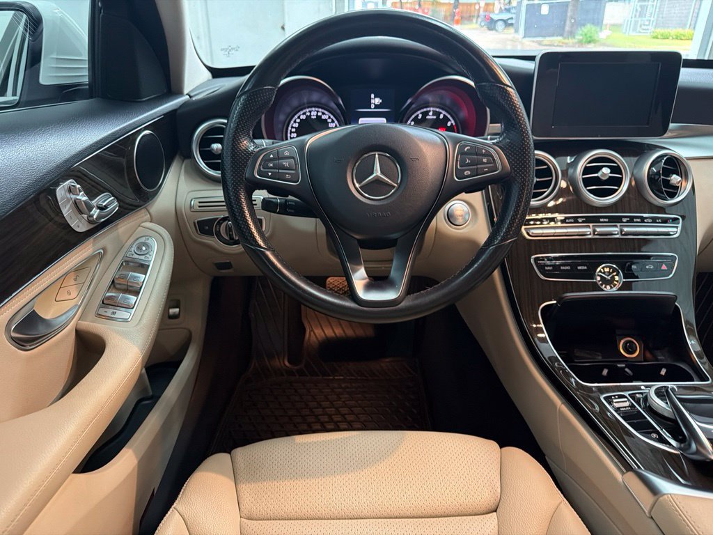 Used 2015 Mercedes-Benz C 300 Sedan image 23