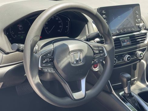 Used 2020 Honda Accord LX image 3