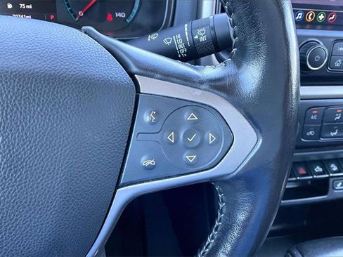 Used 2020 Chevrolet Colorado Z71 image 18