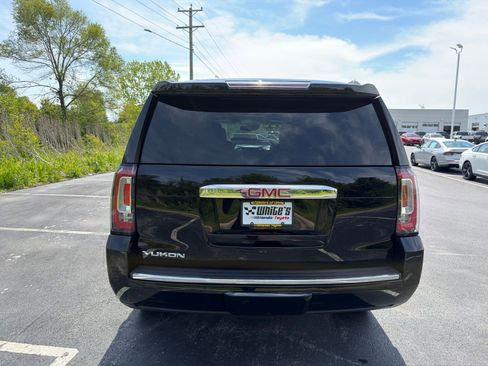 Used 2019 GMC Yukon Denali w/ Denali Ultimate Package AWD/4WD image 5