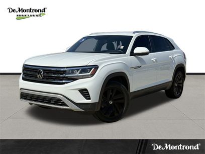 Used 2023 Volkswagen Atlas Cross Sport SE w/ Black Wheel Package