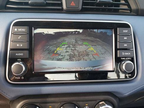 New 2025 Nissan Versa SV w/ Trunk Package FWD image 20