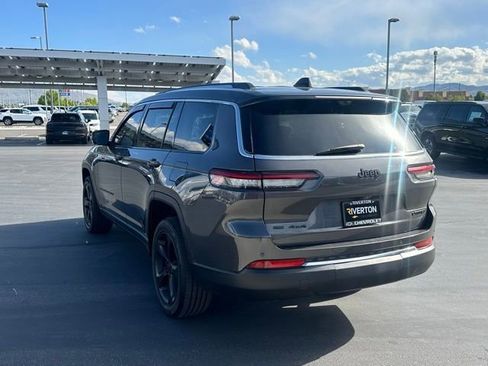 Used 2022 Jeep Grand Cherokee L Limited w/ Luxury Tech Group II AWD/4WD image 22