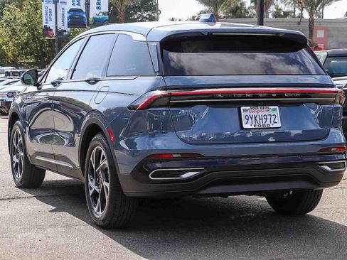 Used 2026 Lincoln Nautilus Premier w/ Equipment Group 102A AWD/4WD image 8