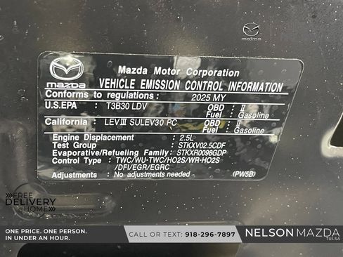 Used 2025 MAZDA CX-30 AWD 2.5 S w/ Premium Package image 53