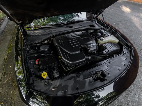 Used 2017 Dodge Charger SXT w/ Plus Group RWD image 62