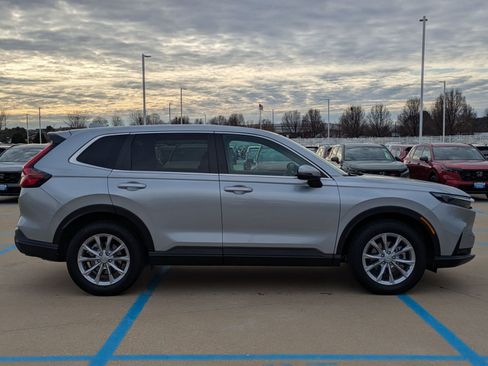 Certified 2023 Honda CR-V EX-L image 6