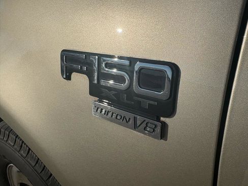 Used 2001 Ford F150 XLT image 14