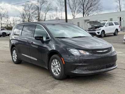 New 2026 Chrysler Voyager LX