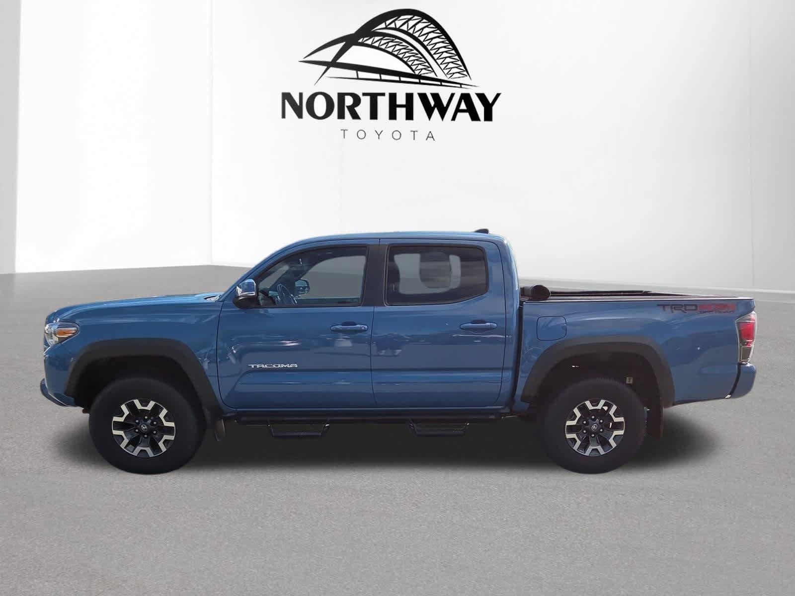 Used 2019 Toyota Tacoma TRD Off-Road AWD/4WD image 6
