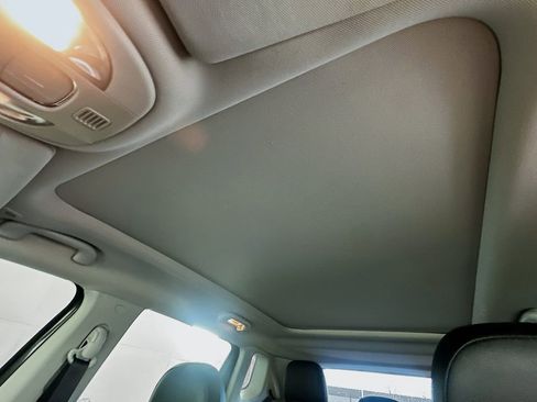 Used 2018 Jeep Compass Latitude w/ Popular Equipment Group image 21