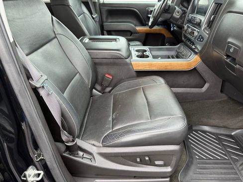Used 2016 Chevrolet Silverado 1500 LTZ w/ LTZ Plus Package AWD/4WD image 2