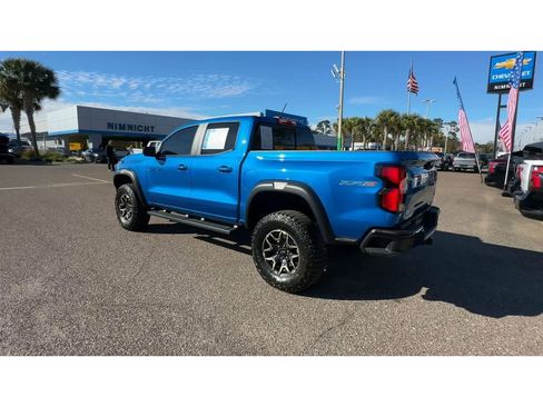 Used 2024 Chevrolet Colorado ZR2 w/ Technology Package image 8