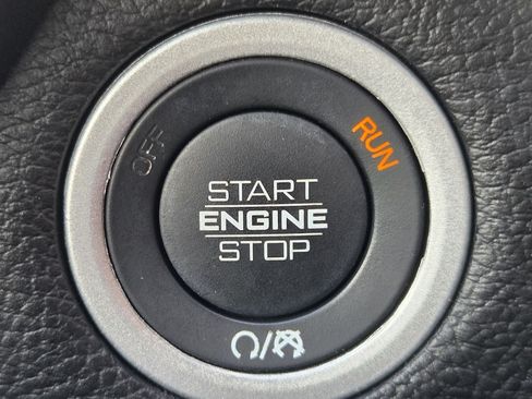 Used 2025 RAM 1500 Big Horn AWD/4WD image 21