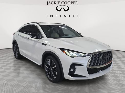 Certified 2023 INFINITI QX55 Luxe w/ Cargo Package AWD/4WD image 3