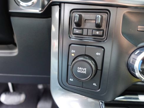 Used 2023 Ford F150 Lariat w/ Equipment Group 502A High image 53