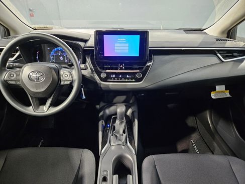New 2026 Toyota Corolla LE image 9
