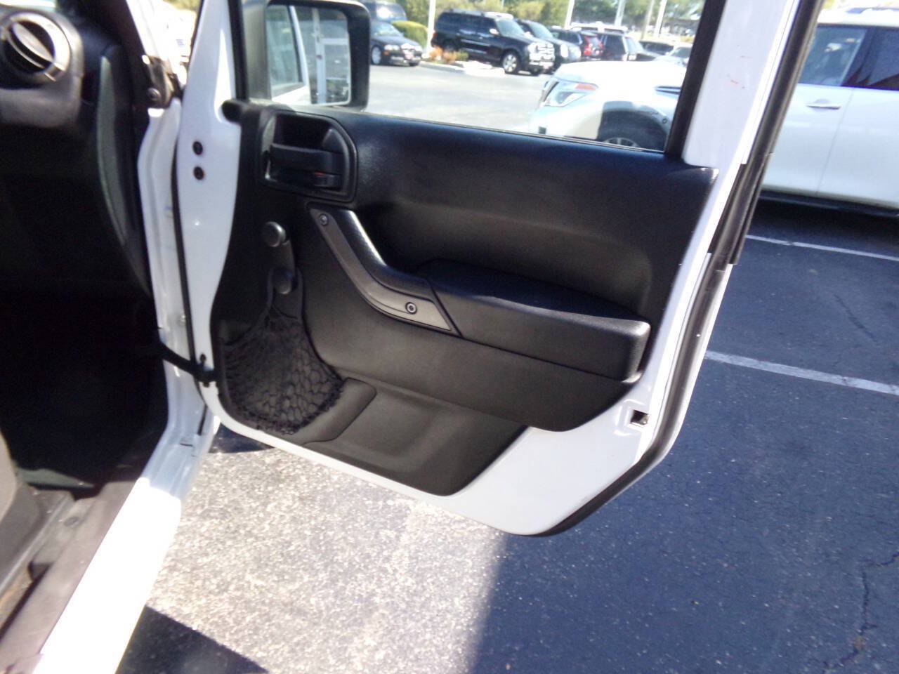 Used 2013 Jeep Wrangler Sport w/ Connectivity Group AWD/4WD image 21