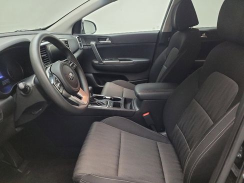 Used 2020 Kia Sportage LX AWD/4WD image 17