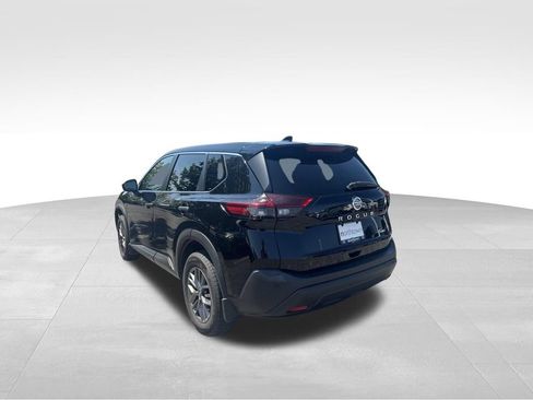 Used 2021 Nissan Rogue S AWD/4WD image 3