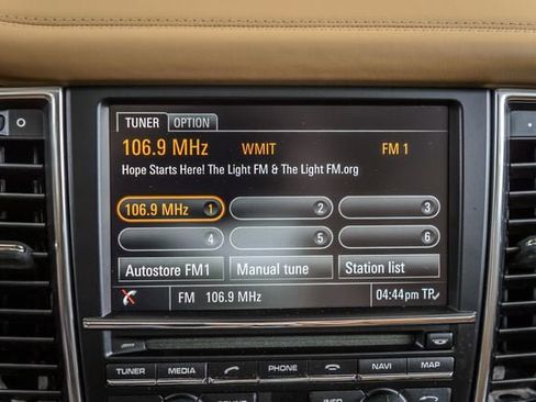 Used 2014 Porsche Panamera 4S Executive AWD/4WD image 19