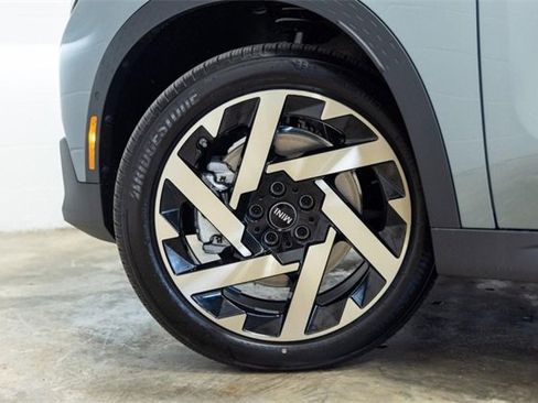 Certified 2025 MINI Cooper Countryman S image 24