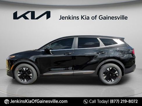 New 2026 Kia Sportage LX FWD image 10