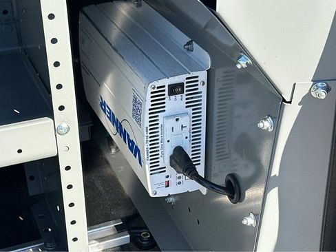 Used 2020 Ford Transit Connect XL image 38