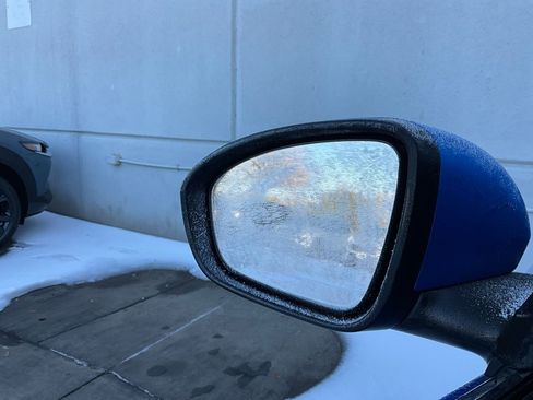 Used 2025 Nissan Sentra SV image 18