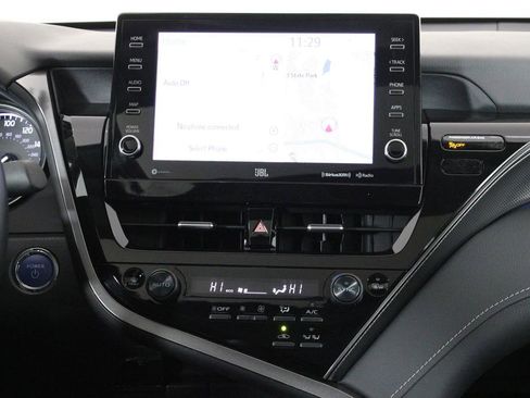 Used 2024 Toyota Camry XSE image 21