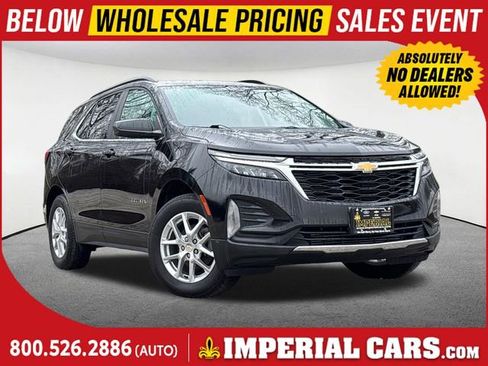 Used 2023 Chevrolet Equinox LT image 1