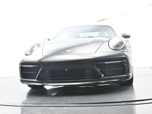 Certified 2024 Porsche 911 Carrera S RWD image 40