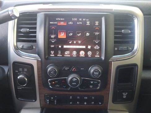 Used 2014 RAM 3500 Laramie AWD/4WD image 34