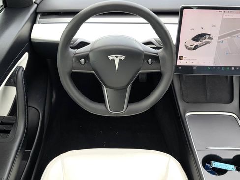 Used 2021 Tesla Model 3 Long Range AWD/4WD image 7