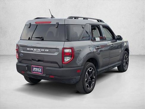 Certified 2023 Ford Bronco Sport Outer Banks w/ Tech Package AWD/4WD image 5