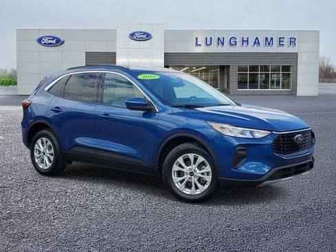 Used 2023 Ford Escape Active w/ Tech Pack #2 AWD/4WD image 1