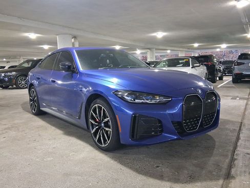 Certified 2023 BMW i4 M50 w/ Premium Package image 6