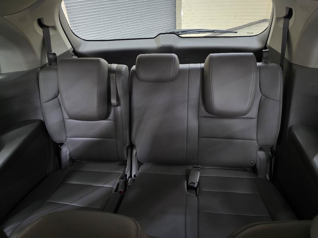 Used 2015 Honda Odyssey EX-L image 27