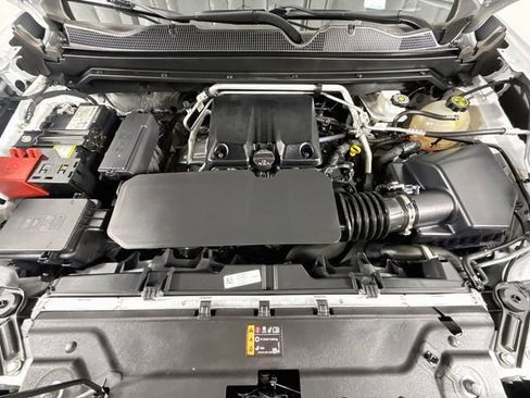 Used 2023 GMC Canyon AT4 w/ AT4 Premium Package AWD/4WD image 29