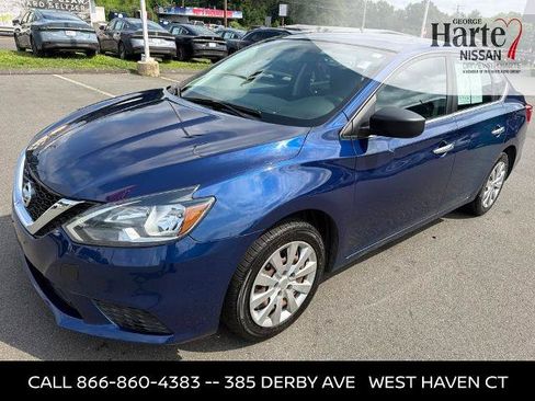 Certified 2019 Nissan Sentra S FWD image 3